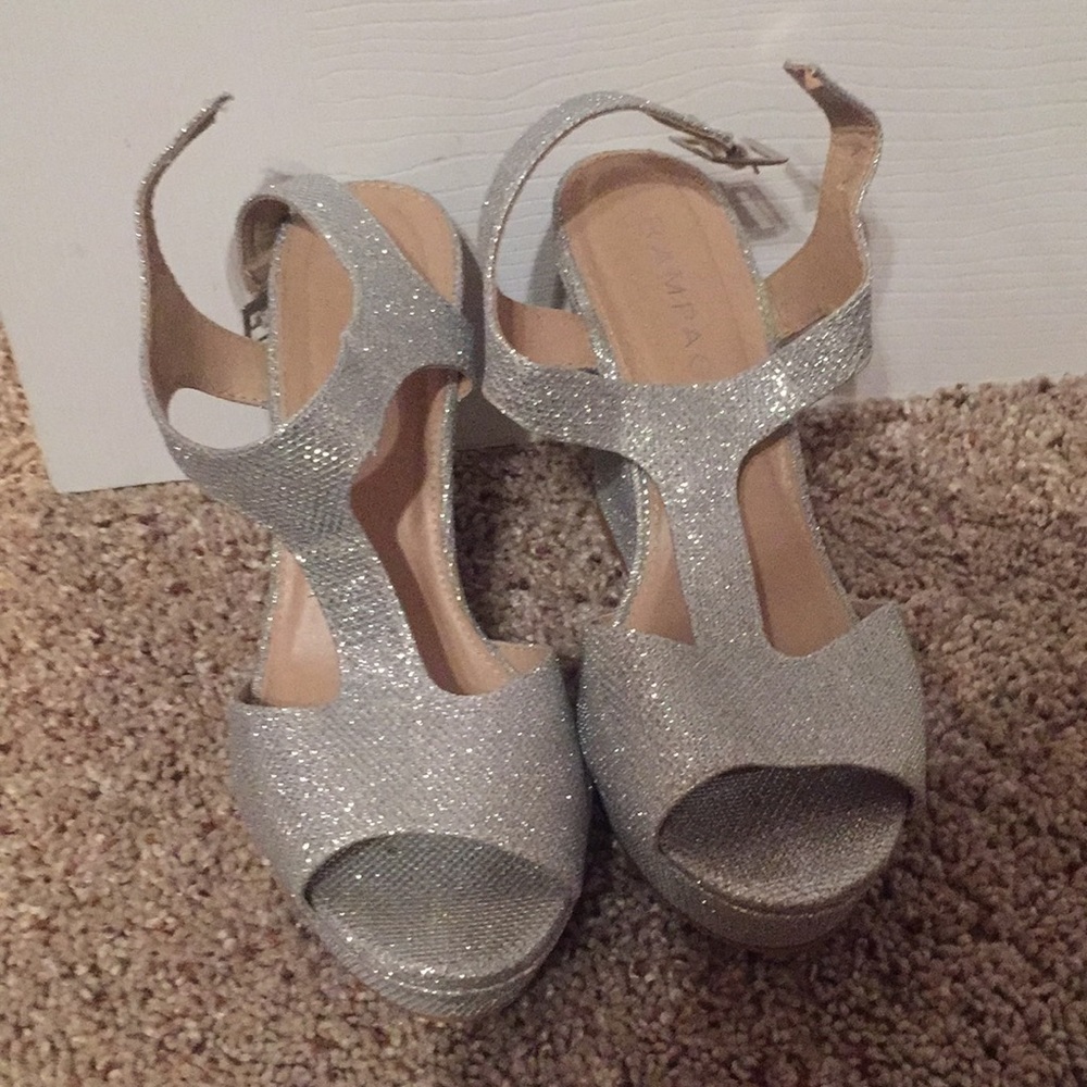 Sparkle wedges!!